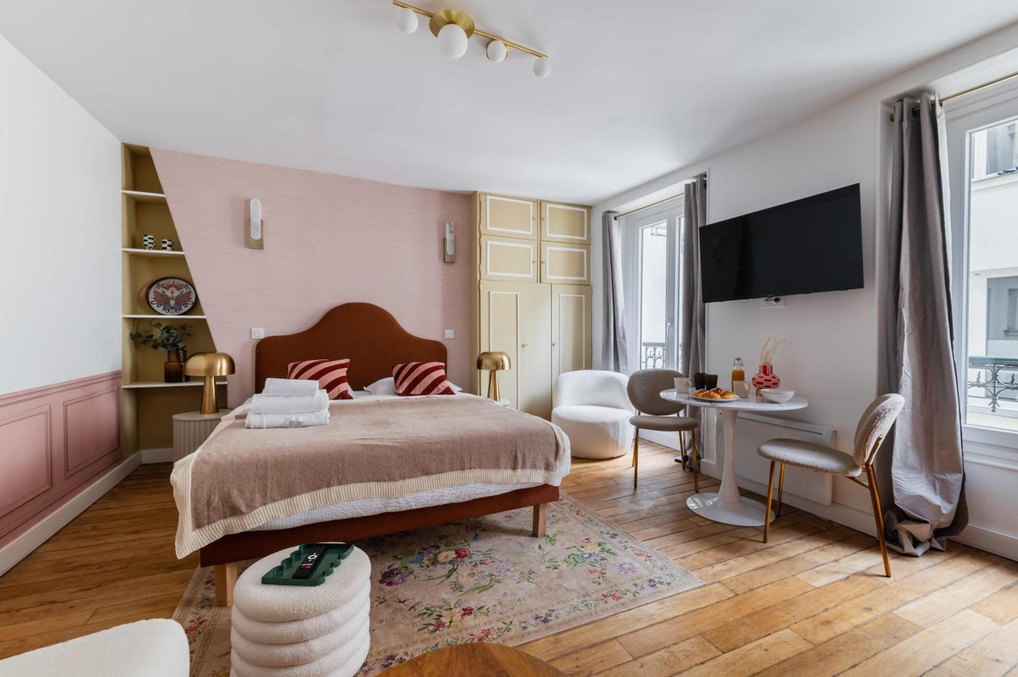 Grand Refait A Neuf 16 - 4p Appartement Parijs